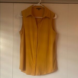 Adrienne Vittadini Yellow Sleeveless Button Down Top